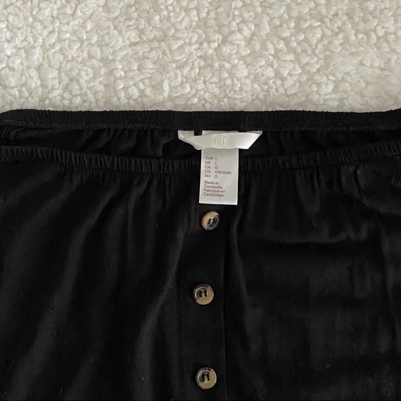 H&M Black Off the Shoulder Top - Picture 3 of 5